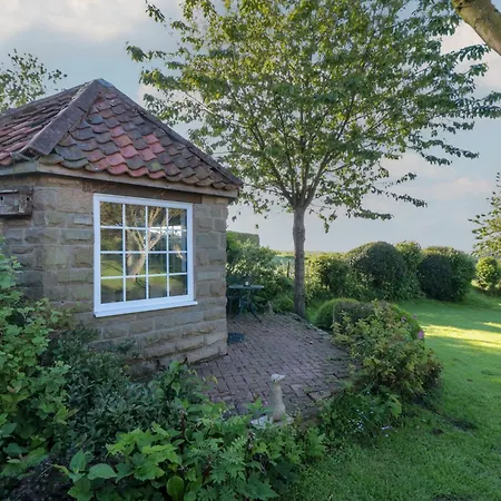 Garden Holiday home