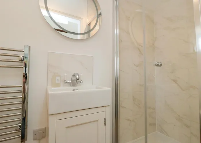 別荘 Garden スカーバラ