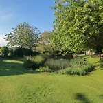 Garden Scarborough